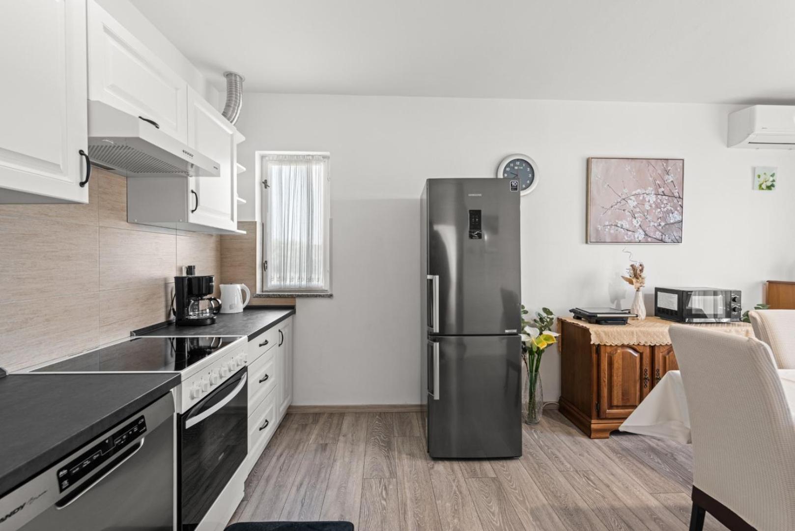 Apartment Marchela Nova Vas  Eksteriør bilde